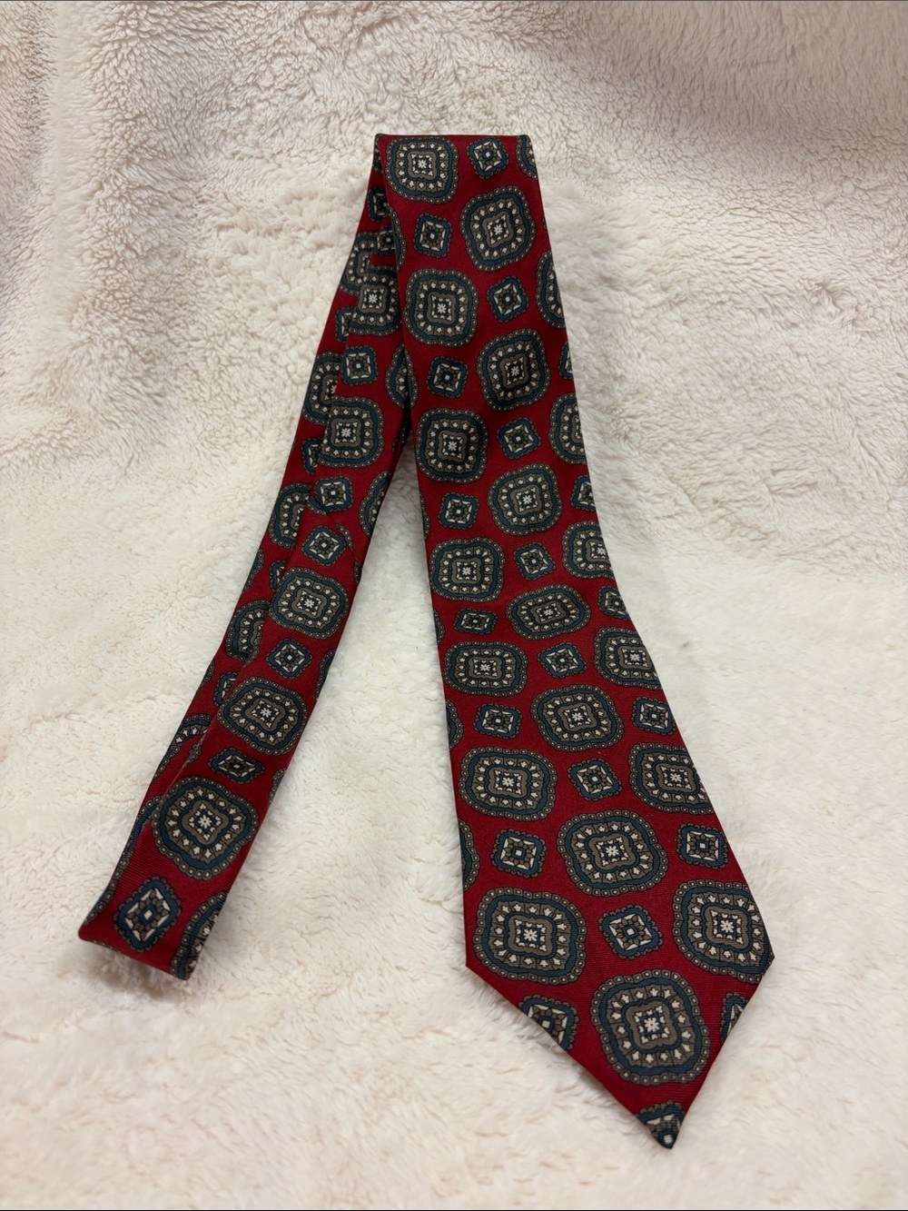 Men's Red Geometric Medallion Tie